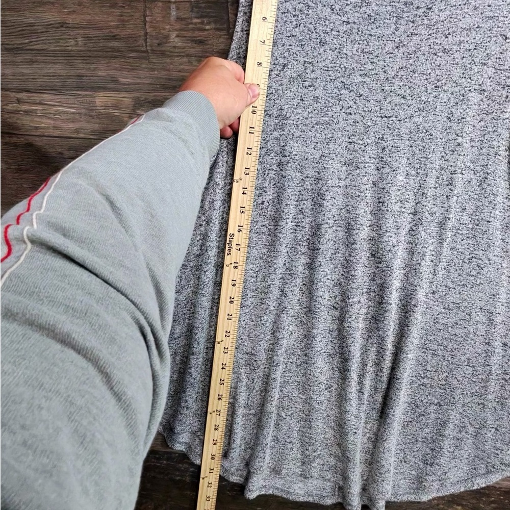 Old Navy Heather Gray Tank Top - Picture 5 of 7